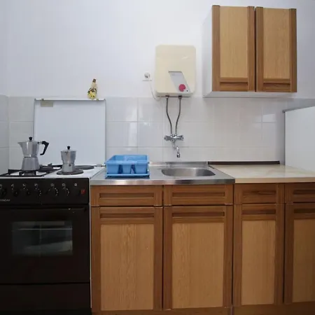 Апартаменты Nada Mit Terrasse By Interhome