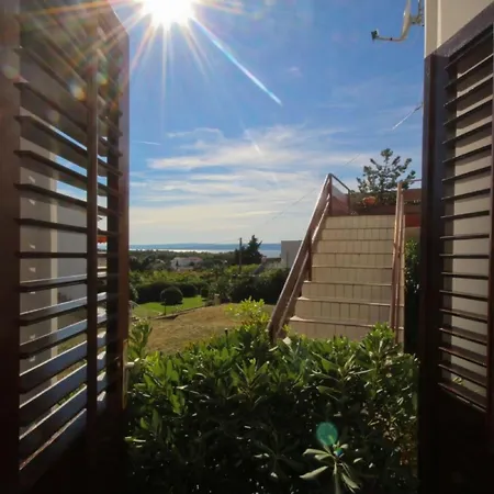 Апартаменты Nada Mit Terrasse By Interhome