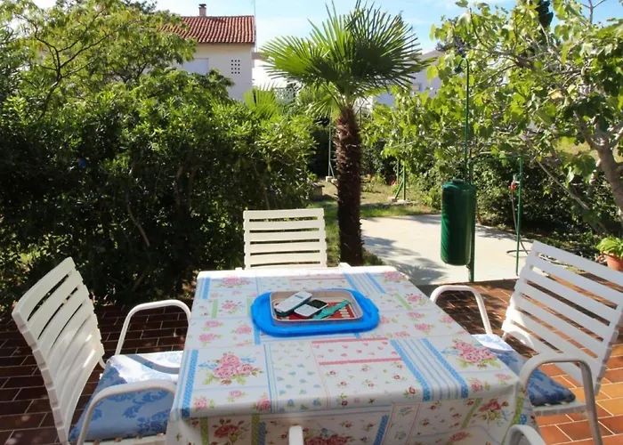 Nada Mit Terrasse By Interhome *